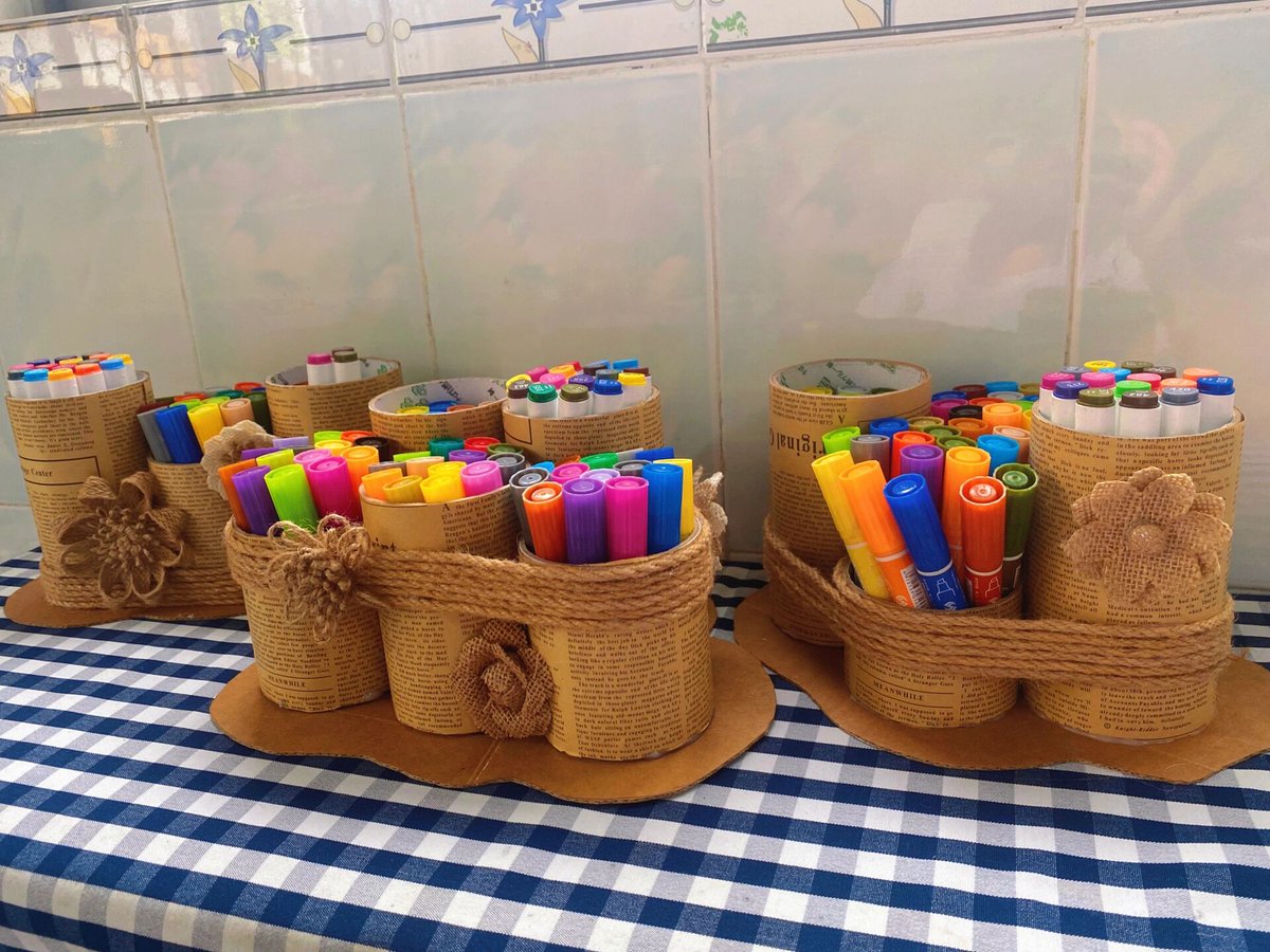 autud766762's tweet photo. Turn an old mason jar into a chic pencil holder with jute twine and a bit of paint—no fancy tools needed, just 10 mins of easy DIY! https://t.co/8QRv4xxlt5