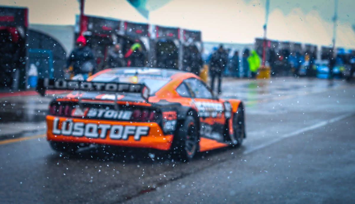 maurilambiris6's tweet photo. Fin de un sábado complicado en San Luis 🏁

Pudimos cerrar una clasificación lógica en la nieve en el P18 con el Mustang. Mañana será otro día con una condición climatológica distinta, a seguir trabajando 👊🏼🧡 https://t.co/SjXZmET6Wq