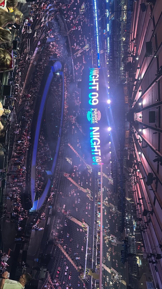 section111row6 tweet picture