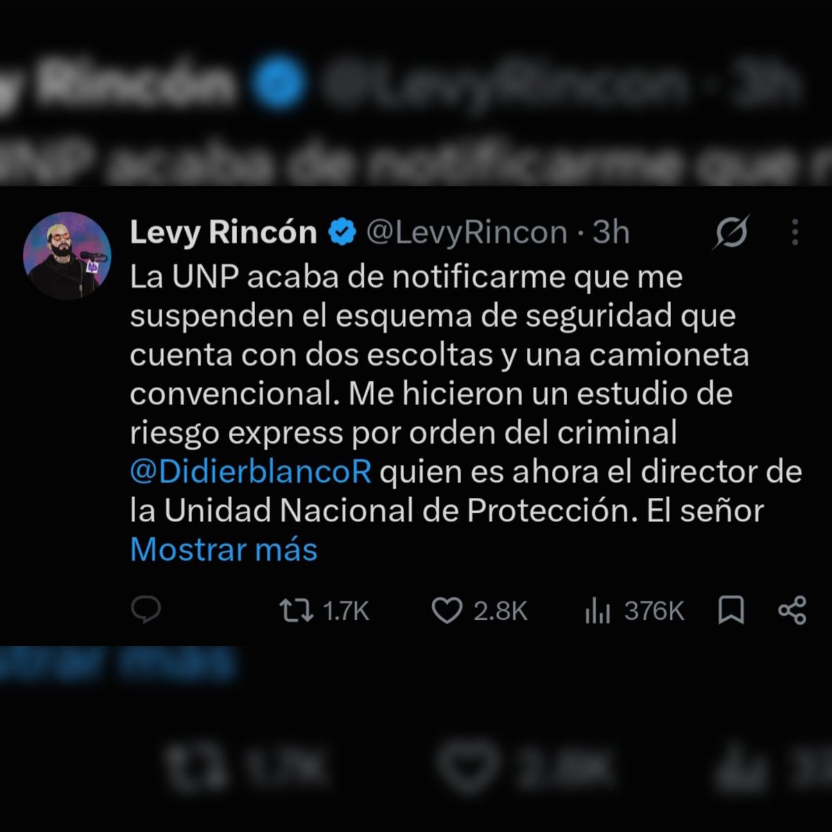 lykan_hypers's tweet photo. Hace un par de años Levy Rincón se burlaba de Jaime Arizabaleta porque le habian quitado el esquema de seguridad y hoy es él quien llora porque le da miedo ir solo sin escolta a comprar lo del desayuno ¡Ja,ja,ja,ja! 

¡Tremendo bobo hijueputa!

@LevyRincon Bendito Karma. https://t.co/BD1NENAGX7