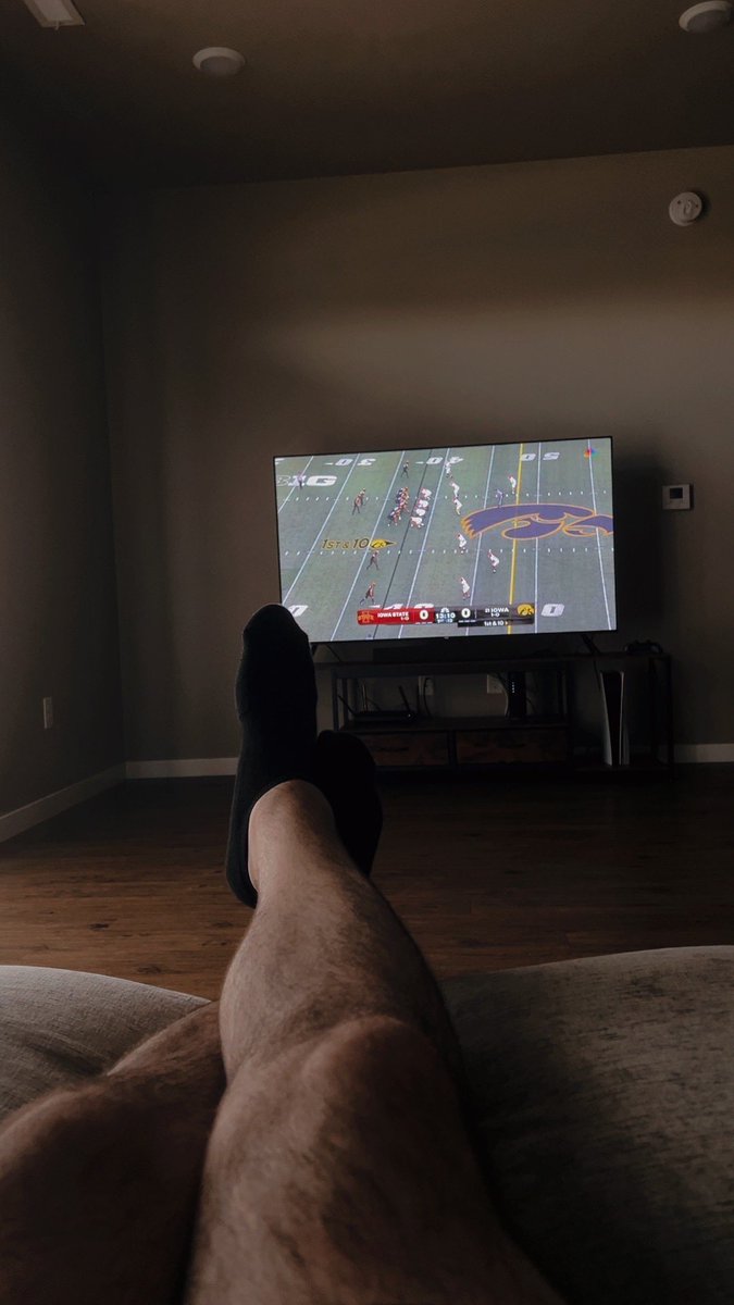 IowaFeet tweet picture