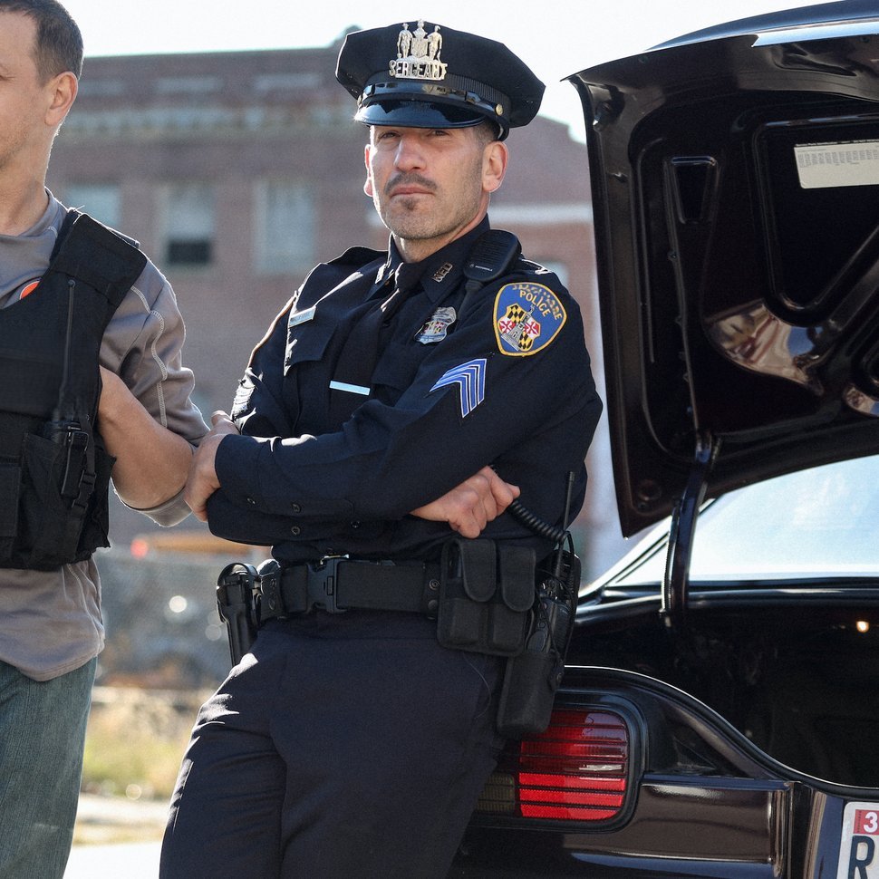 OfficerSLeone's tweet photo. 𝕆𝕗𝕗𝕚𝕔𝕖𝕣
     𝚂𝙰𝙽𝚃𝙸𝙽𝙾 '𝙰𝙽𝚃' 𝙻𝙴𝙾𝙽𝙴

                    ♣ ᴄᴏᴘ ᴏɴ ᴛʜᴇ ʙᴇᴀᴛ
                    ♣ ꜰᴀᴍɪʟʏ ᴏꜰ ᴛʜᴇ ʟᴇᴏɴᴇ ᴄʀɪᴍᴇ ꜰᴀᴍɪʟʏ
                    ♣ ᴘᴀʀᴛɴᴇʀ ᴏғ @OfficerDBlack

♡ &amp; ↻ https://t.co/69ZOIVvOJo