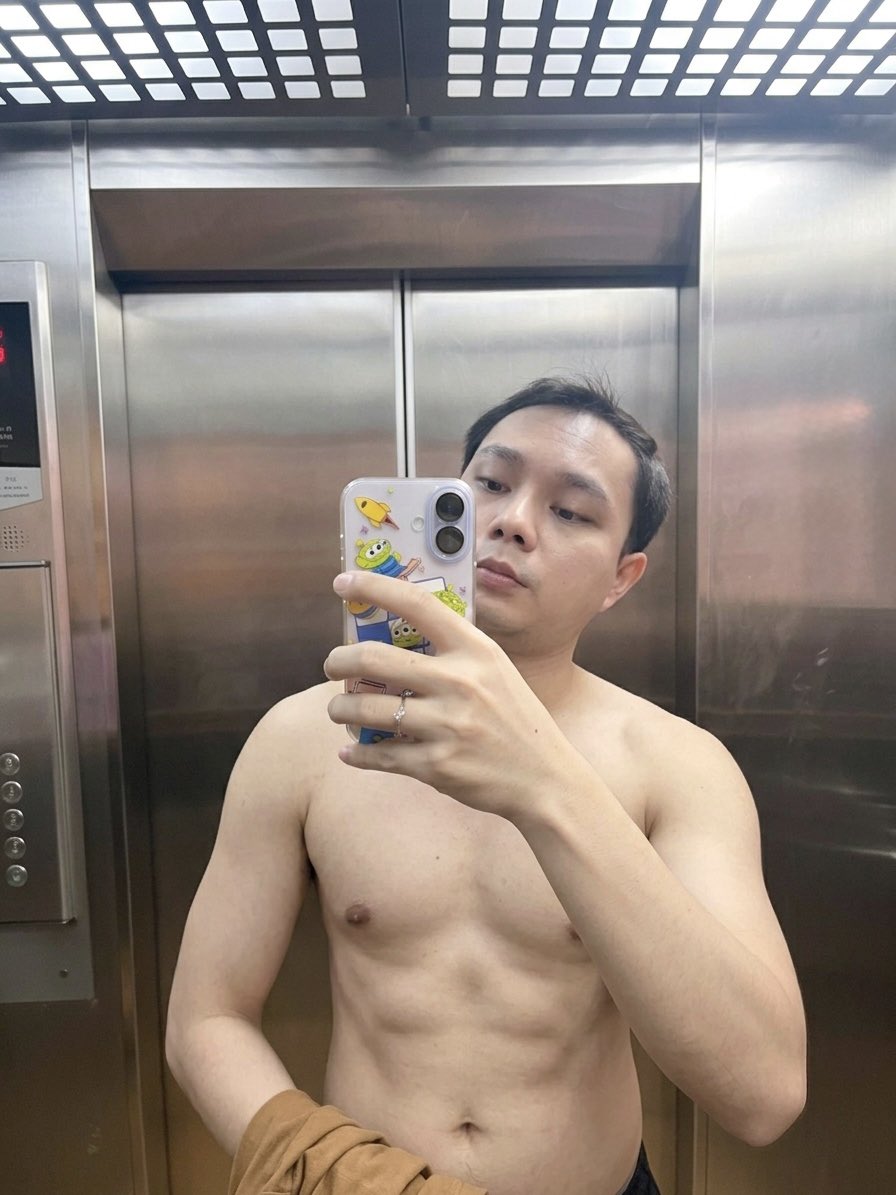 babe22021996 tweet picture