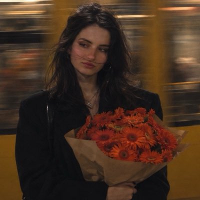 aygulill's tweet photo. #YeniProfilResmi https://t.co/EiCBSbBYHu