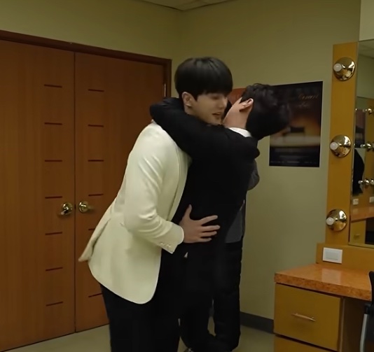 xx_sjsj's tweet photo. 와………………. https://t.co/wGDKvgj27k