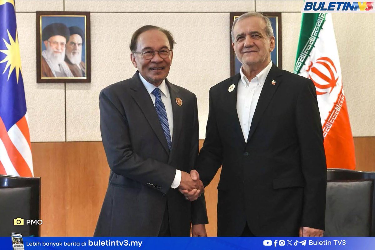 BuletinTV3's tweet photo. SIDANG KEMUNCAK BRICS KE-18 | Perdana Menteri, Datuk Seri Anwar Ibrahim bertemu dengan pemimpin-pemimpin utama dunia dalam usaha mempererat hubungan dua hala antara negara selain memperkukuh kerjasama dalam pelbagai bidang.

#BuletinTV3 #BeritaTerkini #BRICS #PerdanaMenteri #AnwarIbrahim