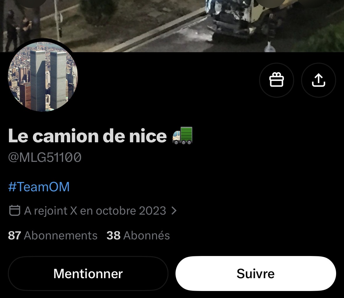 BBRGones's tweet photo. Sympa vos supporters @OM_Officiel @MarwanBelkacem

Est ce que la tu vas nous faire des tweets pour dénoncer ça ?

🤡 https://t.co/Z7WzymP7Vt