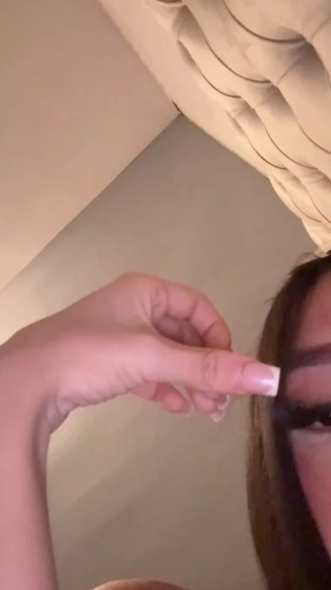 juliaamendessss's tweet photo. Qui est dispo mtn ?
#soumis #soumisfr #moneyslavefr #femdom #paypig #92i https://t.co/nQq3f40kl7