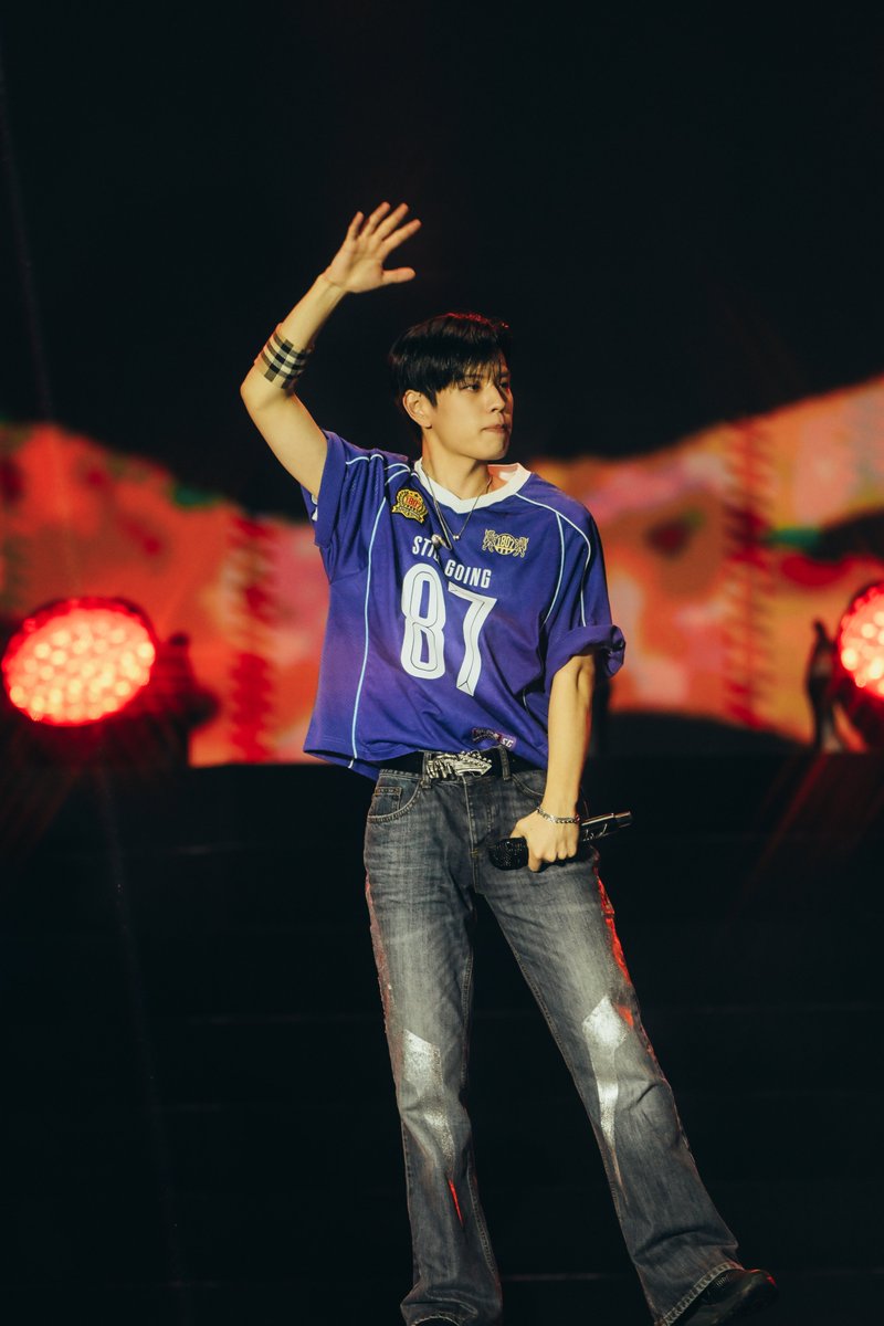 multishow's tweet photo. me pediram mais fotos dos meninos então eu trouxe DELE

KIM SEUNGMIN

#StrayKidsNoMultishow #RockinRioNoMultishow https://t.co/MRZYbWTrcy
