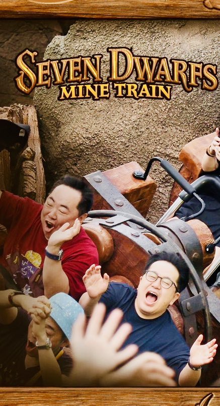 tsukajimuga's tweet photo. ディズニー・ワールド
マジック・キングダム
あれこれ乗って
とにかく僕だけびしょ濡れ… https://t.co/6Tyjp1EXf5