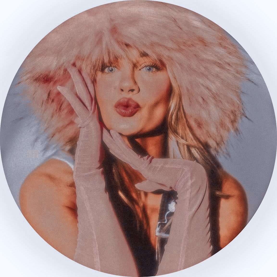 QueenSlayerEra's tweet photo. Loving my new layout https://t.co/g5Hzrj0S8Q