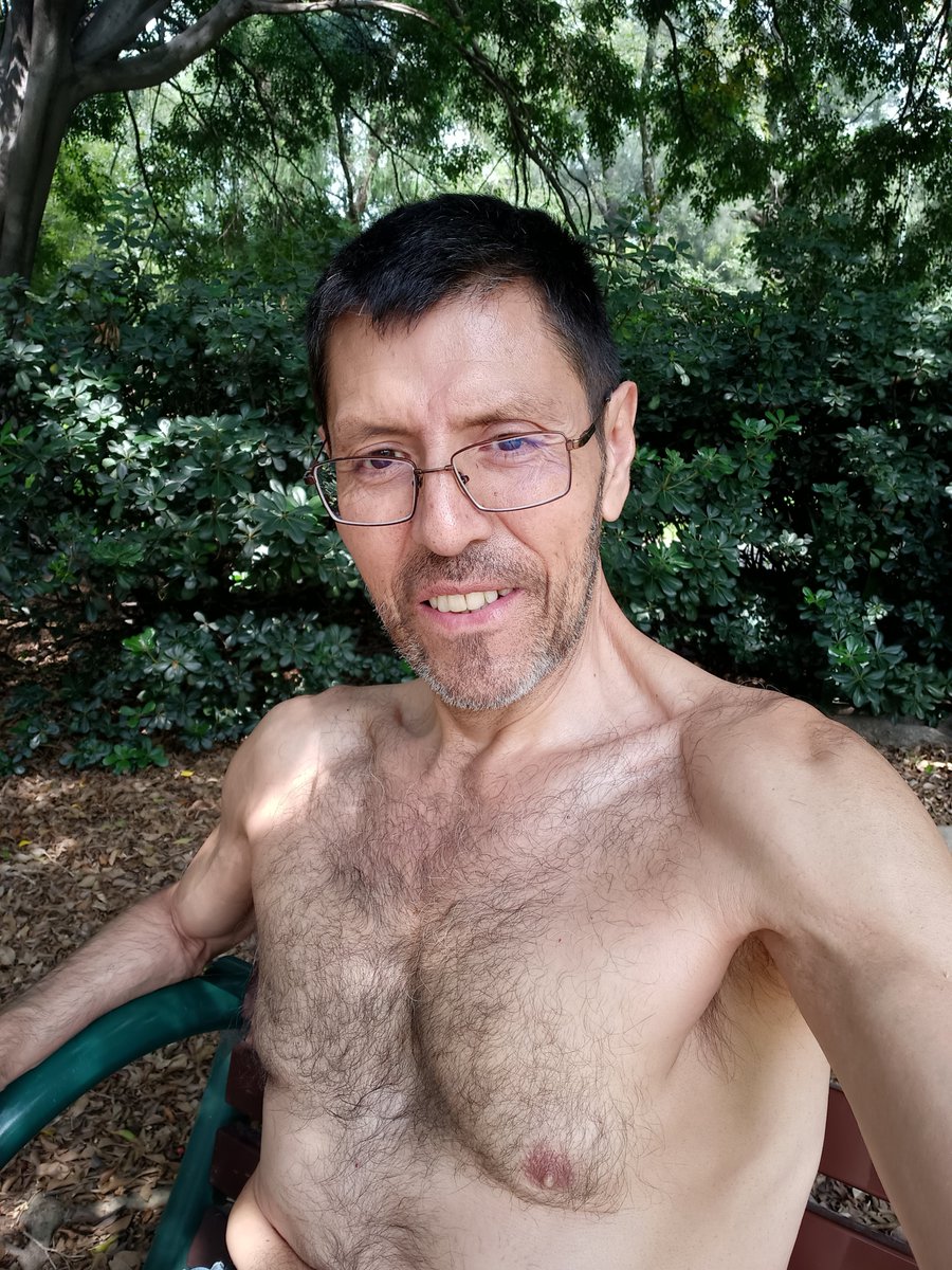billyrody's tweet photo. Lectura y naturaleza
#Pumas #CiudadDeMéxico #arte #art #poesia #Poesía #Gay #LGBT #escritor #escritores #poesia #DePumasSoy #DeCanteraSomos #Shirtless #UnidosPorLaHistoria #ShirtlessBoys #mundial #pride https://t.co/dQntKOVVBF