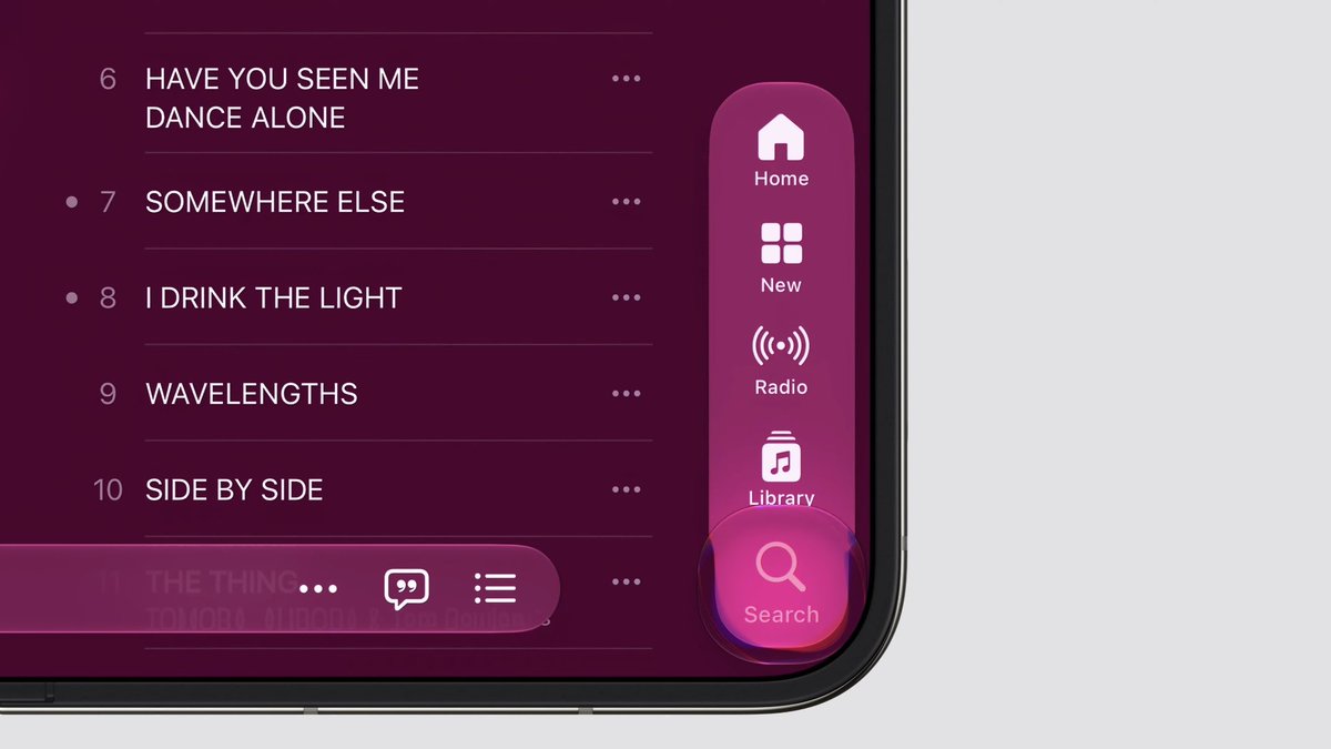 TechnovityTech's tweet photo. Apple forgot that there are people who use their left hand most of the time and I’m one of them 😭 https://t.co/55HmguXlPP