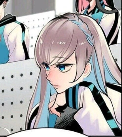 HyperCycIone's tweet photo. ᅠ
  "  oi  ...  mind  hiding  your  swords  a  little  better  @TSUBAMEVOID  ?  you're  scaring  a  few  people  if  you  couldn't  tell  ...  " 
ᅠ https://t.co/7BREaf3JwH