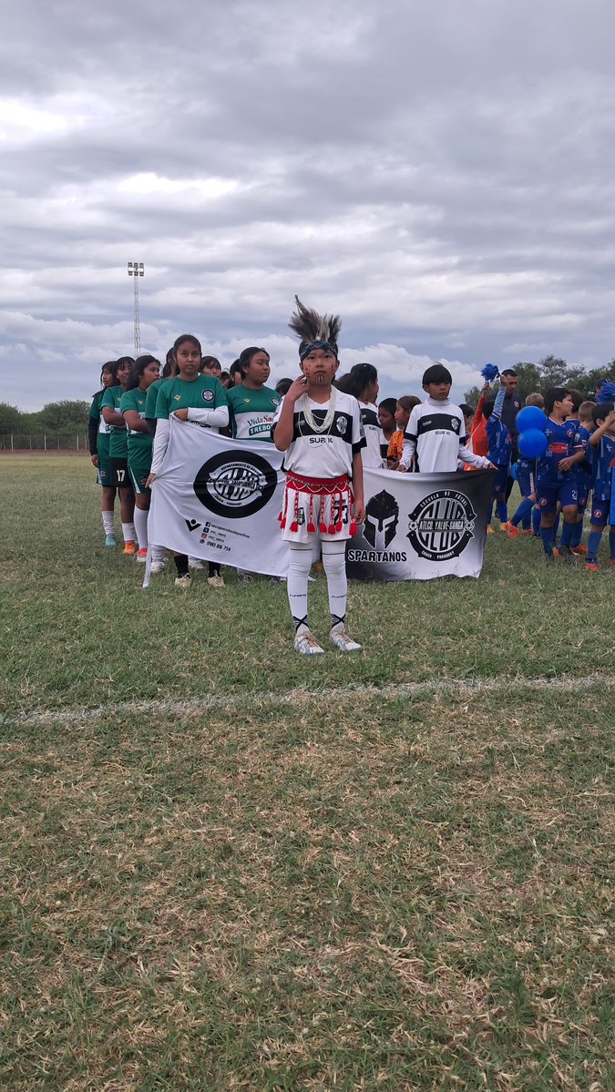 SiwittoBenitez's tweet photo. Buenas noches amistades, gracias aquellos personas que han colaborado las indumendarias para los niños y niñas, hoy fue el inicio de clausura F.I.A.C.H.A.C.E.N AGREFUF 
sábado 12/09/2026 @ESCDEFUTBOLATLYALVES
⚽️🏃🏻‍♂️⚽️🏃🏻‍♀️🙏🏻 https://t.co/Ybbtis007F