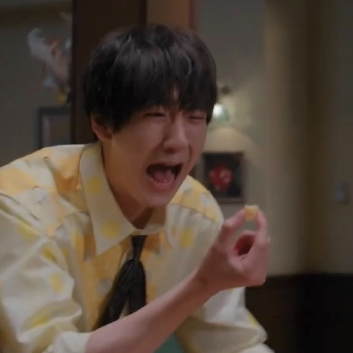 _Captain_Duck's tweet photo. Cat ate the cheese Mouse has been saving and he’s crying LMAOOO wth https://t.co/v4L6PnaNk9