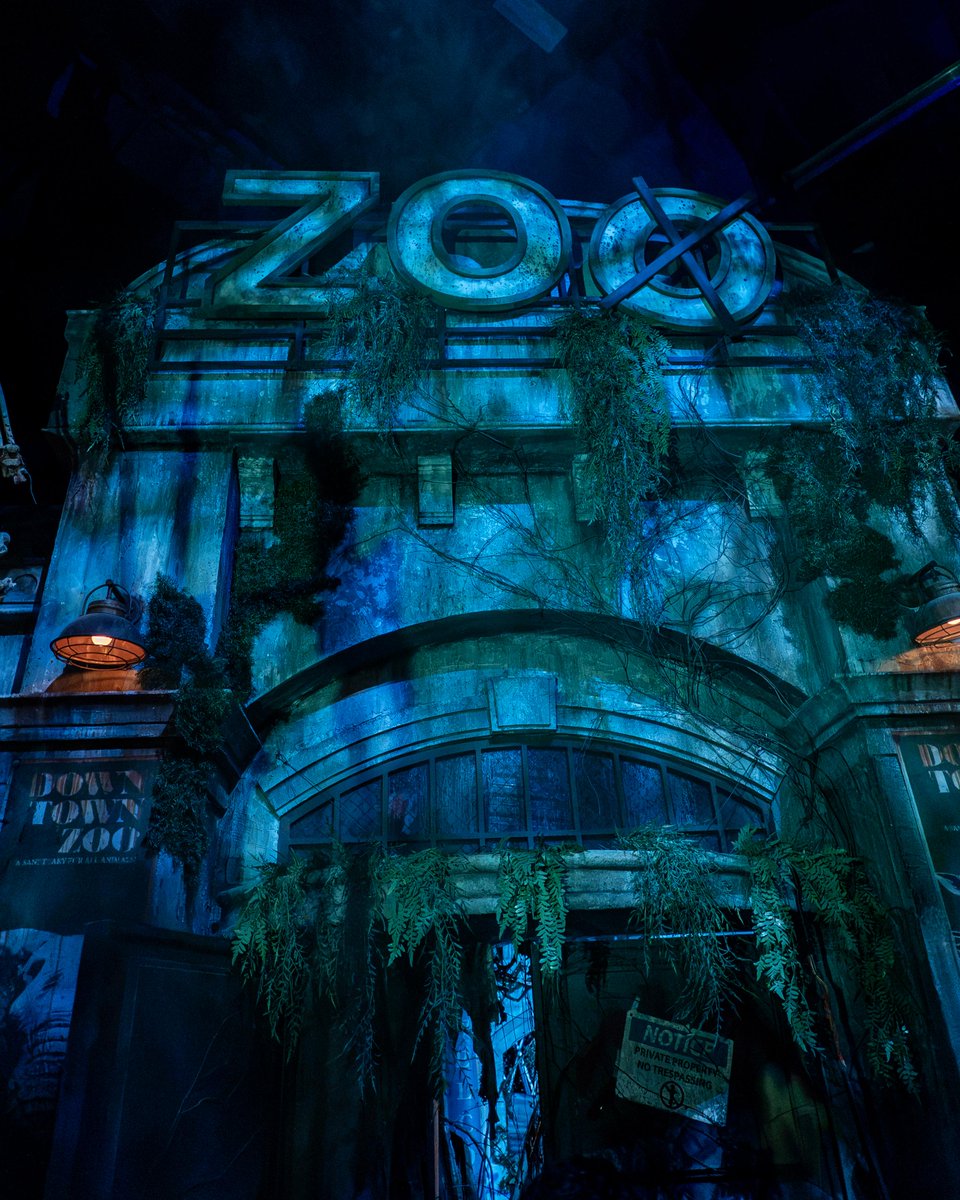 HorrorNightsORL's tweet photo. not a zoo https://t.co/JWdqatKZvw