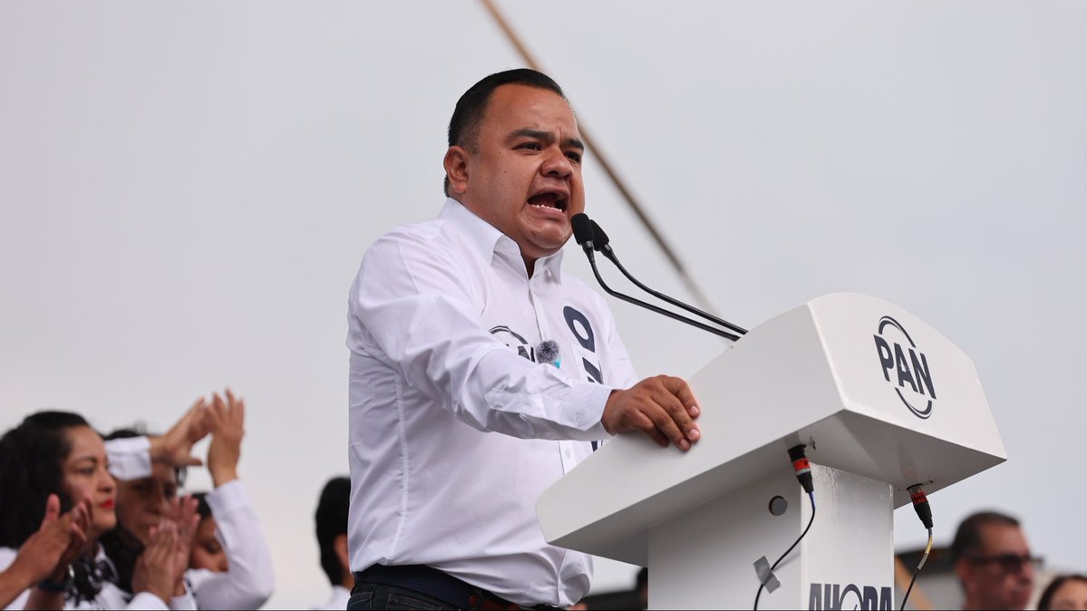AccionNacional's tweet photo. ¡En Tlaxcala tenemos rumbo, fuerza y compromiso para defender a las familias! 🇲🇽

Nombramos a @Dip_MiriamMar como nuestra Coordinadora de la Defensa de la #PatriaFamiliaYLibertad en el estado.

Confiamos en su liderazgo para sumar a más ciudadanos, escuchar sus causas y trabajar juntos por un mejor futuro para las familias tlaxcaltecas.

¡Vamos unidos a defender Tlaxcala y a México! 💪🏼

#DefendamosMéxico