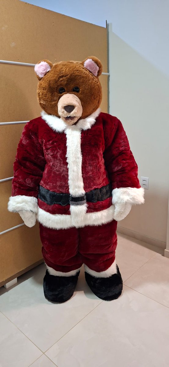 ric_brandt's tweet photo. Santa Claus Teddybear plushsuit! https://t.co/0gkYrzU6nY