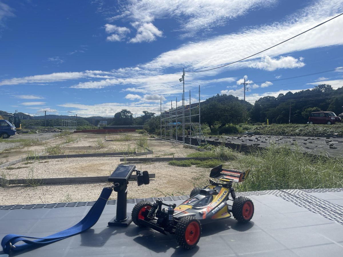 nor_at's tweet photo. 250サーキットに短期滞在
久々にTOP FORCE Evo.を楽しんでいます。
出遅れてしまい、見事にソロ。。 https://t.co/EpIYmeWLS9
