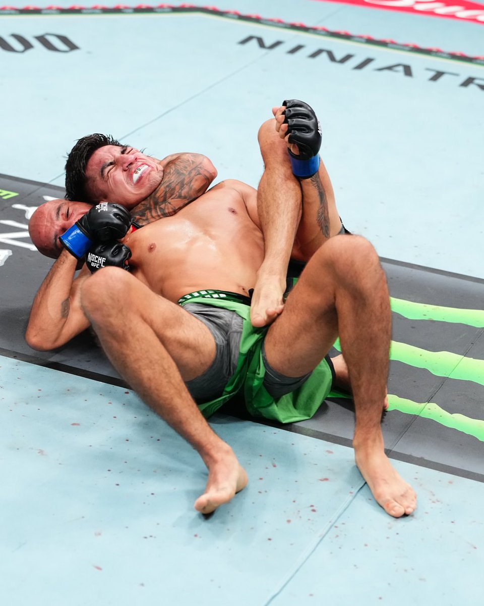 ufc's tweet photo. Outdogged him

@JeanSilvamma96 proved there are levels to this game!

[ @ParamountPlus ] https://t.co/G7bo44cSxH