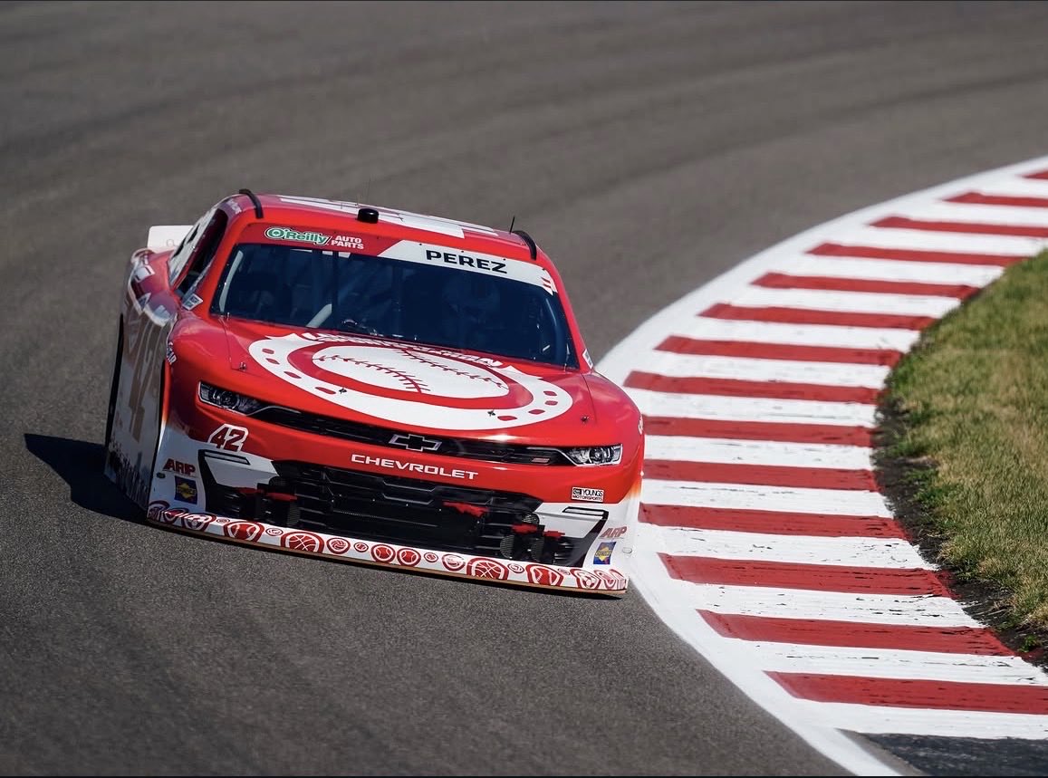 bradperezracing's tweet photo. Caution is out for debris 🟡

@bradxperez is sitting in P20 with 17 laps to go in Stage 2 

#NuWay225 | @youngsmtrsports https://t.co/9133ngo10b