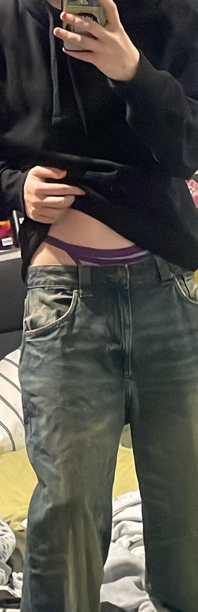 Th4tliltransboy's tweet photo. I think my pants are too big :( https://t.co/FInWLgDZ2t