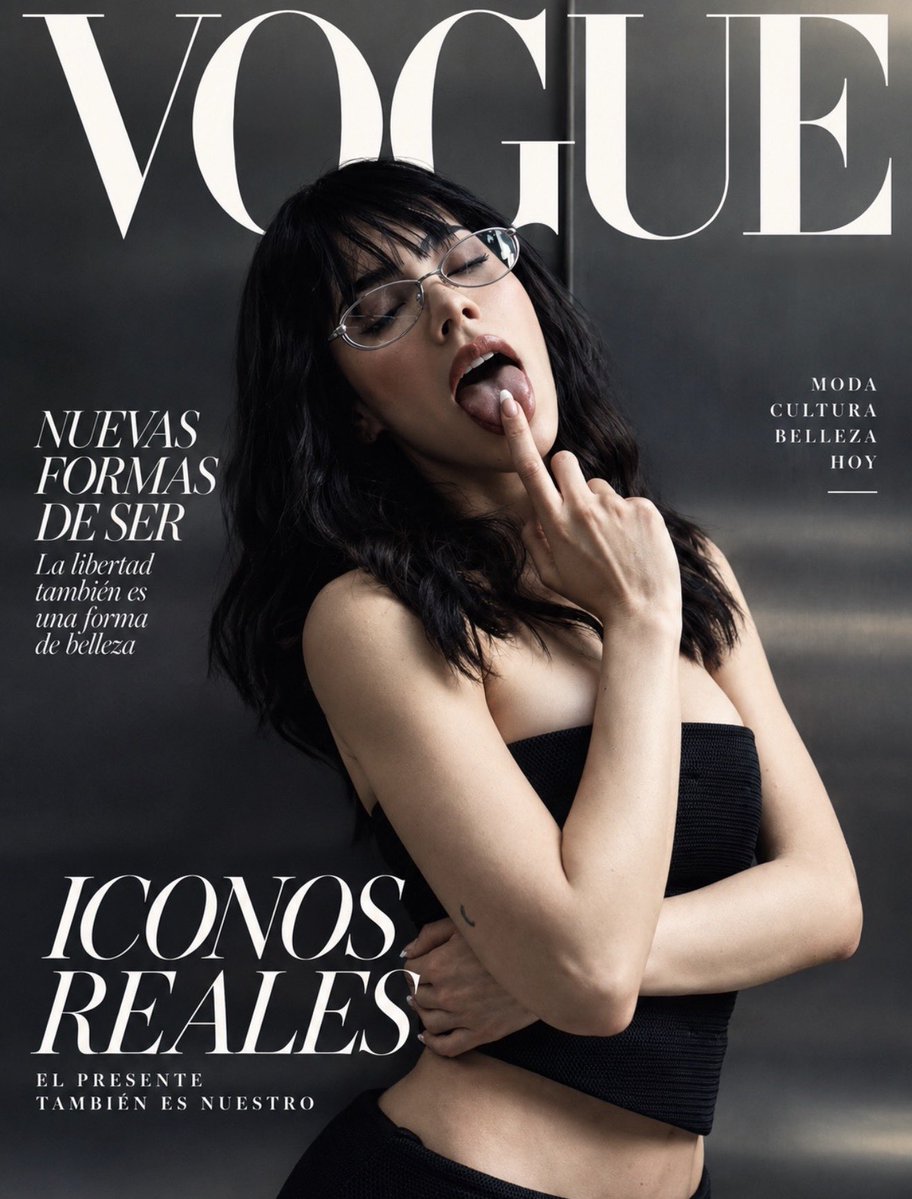 KeniaOs_Data's tweet photo. Conceptos de Kenia Os para Vogue Magazine https://t.co/oM8mxkGszp