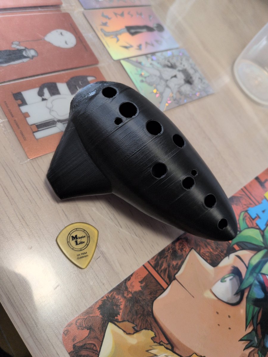 GrassrootsLpc's tweet photo. あっくんさんから3Dプリンターで作ったオカリナを貰いました。 
このオカリナで出せる限界音のアメイジンググレイス置いておきます。 https://t.co/mgZ6uXqt55