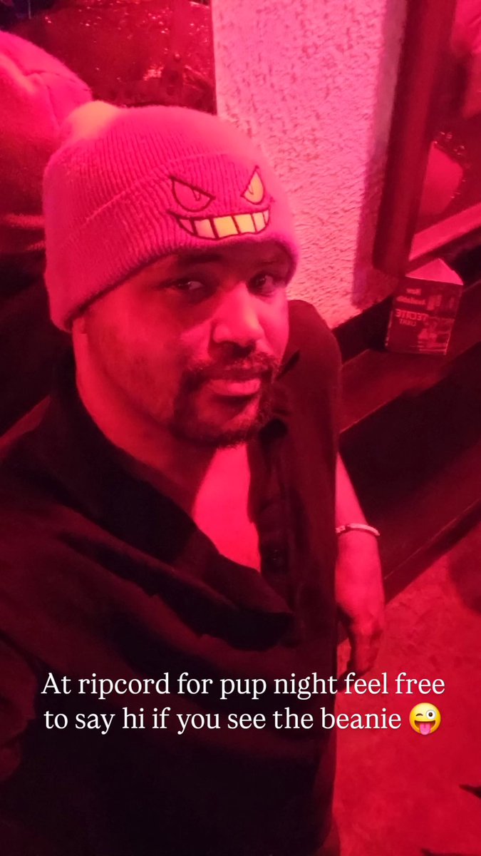 TheSaucyGamer's tweet photo. At ripcord with some fri3nds for pup night. By all means come up and say hi haha there's no mean look or scary look in my moveset  😜
#pupnight #ripcord #gayhtx #bi @pupplay #gaybears #gaycubs https://t.co/fpioAINIzV