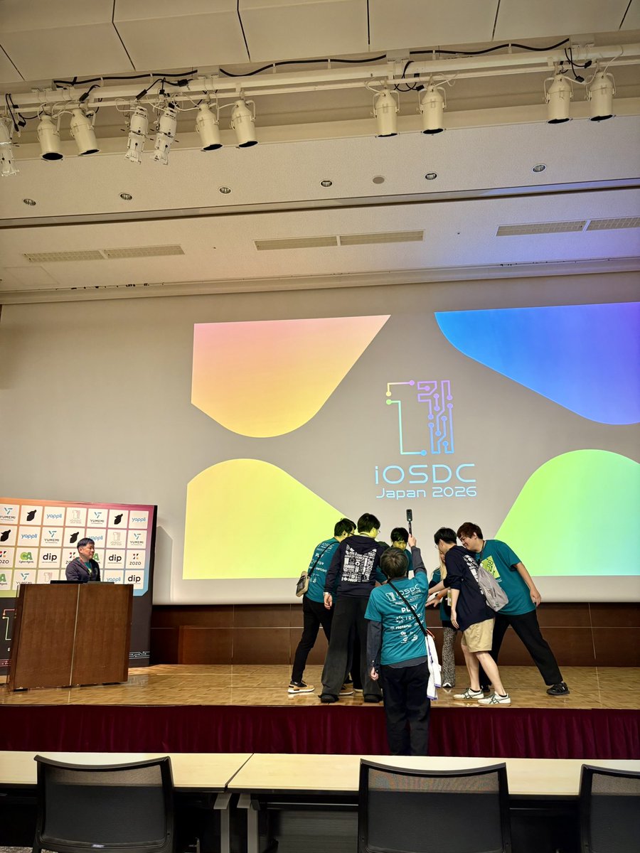 m_mngw's tweet photo. iOSDC Japan day2

スタッフの方の団結がいい感じ🙂

#iosdc https://t.co/SQiwNtt7jH