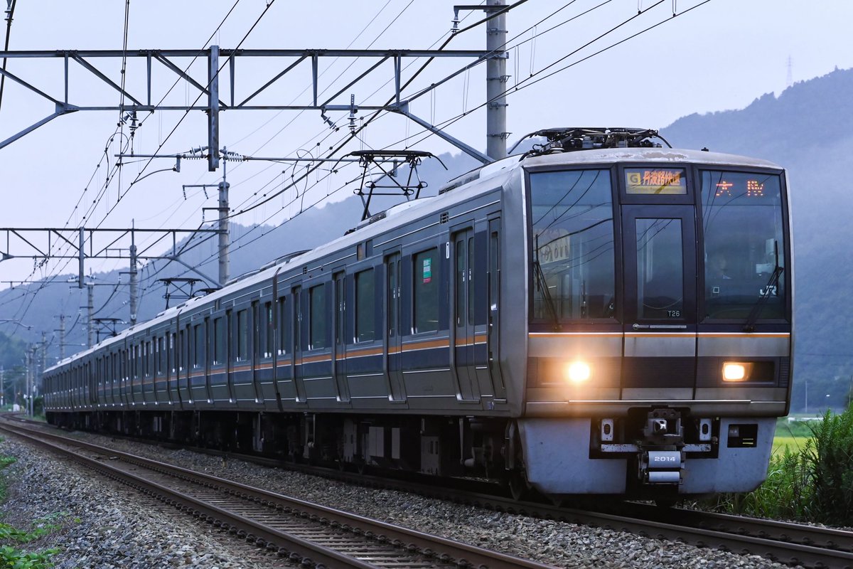 zuka_tetsu_'s tweet photo. 9/13
2714M 丹波路快速 大阪行き

篠山口駅保守工事の関係で2714M〜2717Mの一往復を明石車が代走しました。 https://t.co/VhVee8HJ6d
