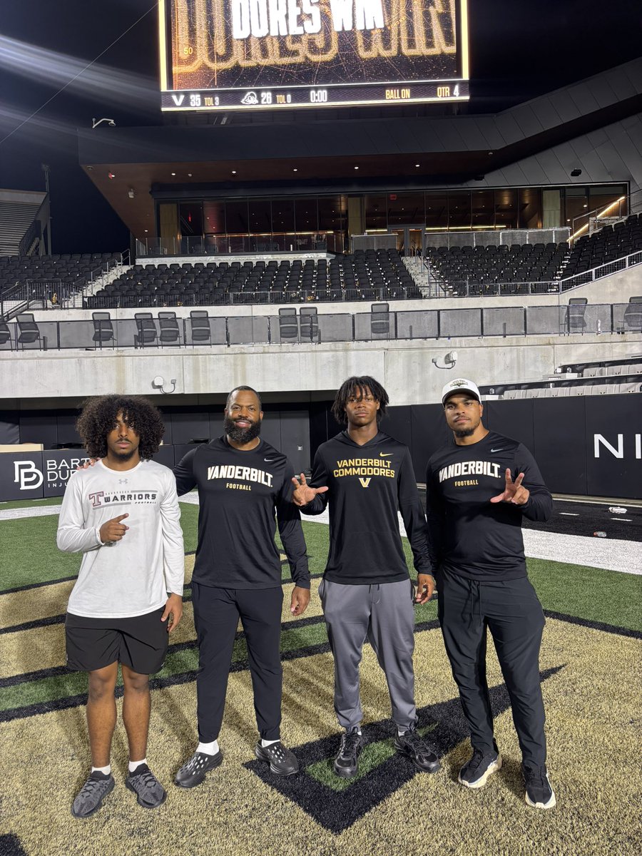 the1_DK's tweet photo. 615!! Had a great day in Nashville ⚓️ 
@CoachAlexBailey @CoachDJSteward @NickyV05 @bellalepak @VandyFootball https://t.co/virqQxdGtn