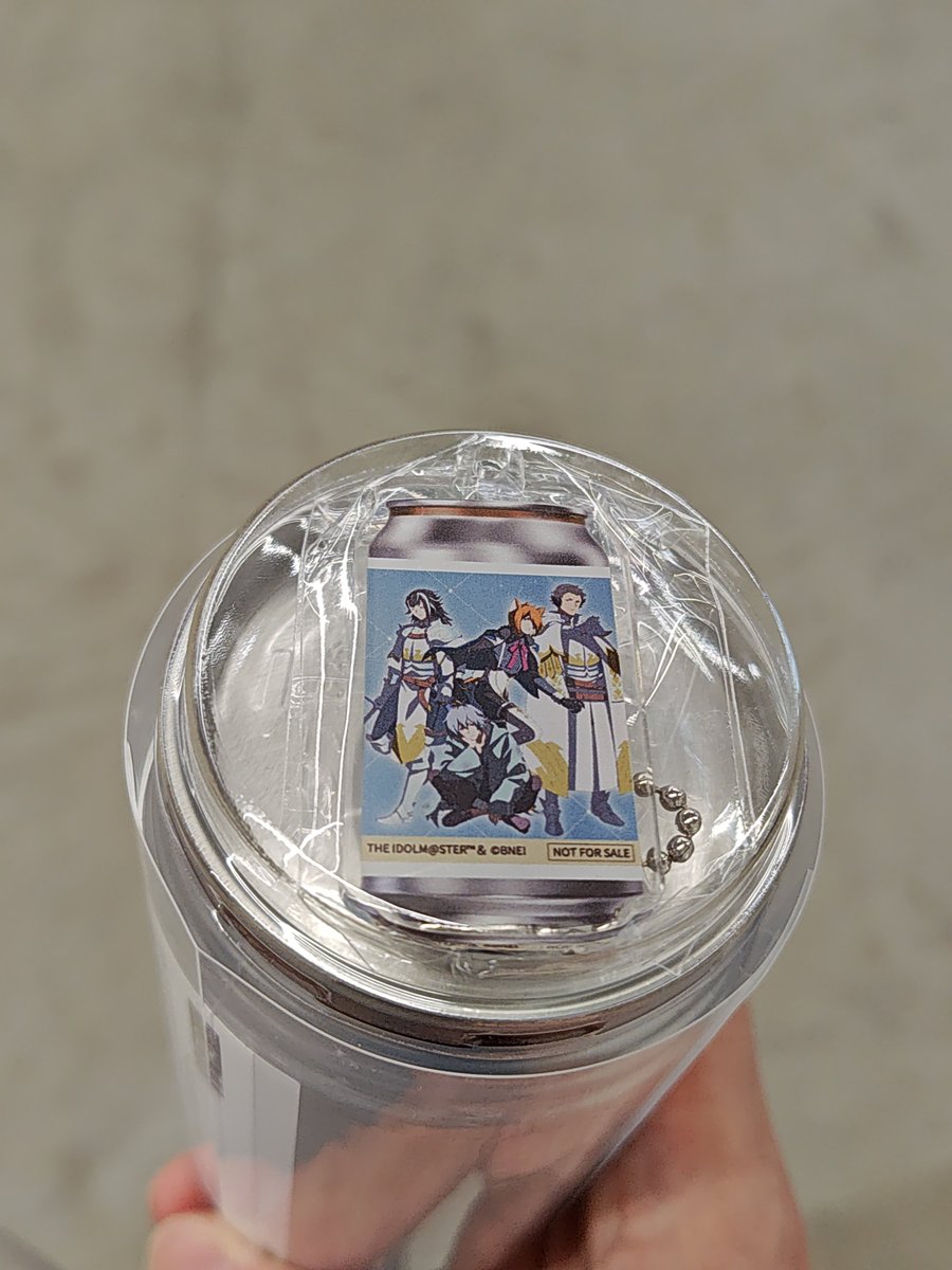 AnzyTotty's tweet photo. 【交換】SideM 11th ラベル缶
(譲)みにくいアヒルの子　当たり付き
(求)ヘンゼルとグレーテル　当たり付き

現地にいますので良ければお願いします https://t.co/wHoxt2CZk3