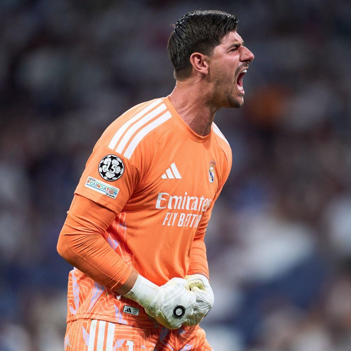 MadridXtra's tweet photo. 🚨 REVEALED: Courtois is REJECTING approaches worth MORE money.

He wants to STAY at Real Madrid. @jfelixdiaz https://t.co/Iq1ppNo8U5