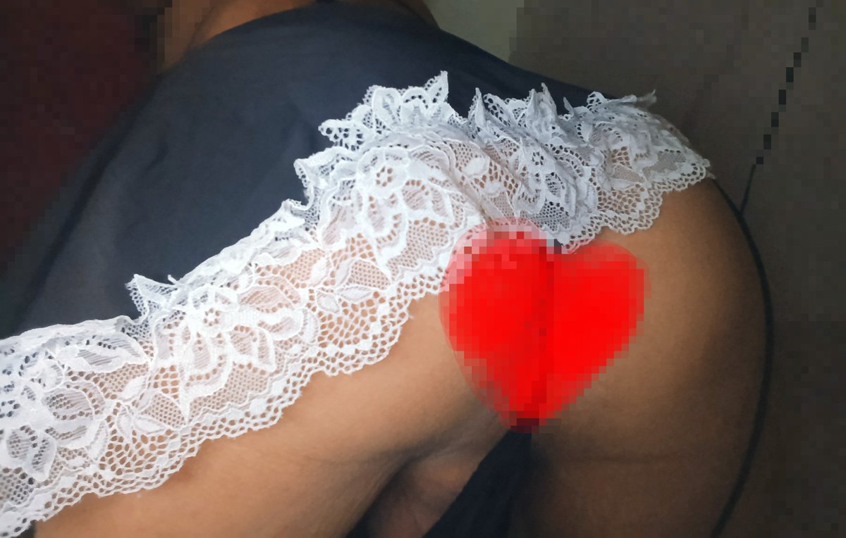Sissynoob05's tweet photo. Me pregunto, ¿Que esconderá el corazoncito?... 🤔🫣

¿Quieres averiguarlo? 🤭😉

#pasivo #chathot #sissy #femboy https://t.co/xHp4CdhYpn