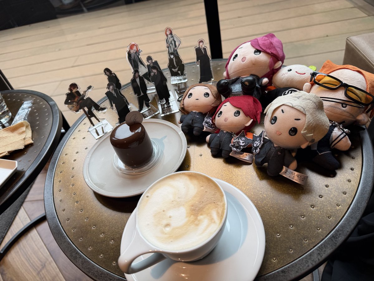 lunapiyo_529's tweet photo. 🖖🏻🤭💕

#SUGIZO
#BEYONDSWEETS https://t.co/GFbqtbflho