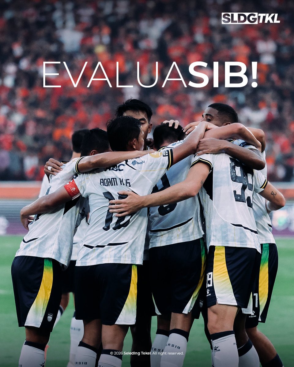 SeledingTekel's tweet photo. Match kemarin, Igor Tolic terlalu naif untuk mengganti center-back harusnya dia menambah center-back untuk mengamankan Poin.

Tambah lagi DUA goal dari lawan berasal dari sisikanan pertahanan Persib Bandung, lagi-lagi evaluasi sisi kanan pertahanan Persib sejak musim lalu belum bisa diselesaikan.

Untuk berguinho, ari rek leleumpangan hungkulmah ka cdf we unggal minggu. 

Untuk Loncar, rada gesit atuh euy da lain lomba keong. 

Apapun itu, Defeat makes us stronger and helps us learn.

𝐃𝐞𝐟𝐞𝐚𝐭 𝐦𝐚𝐤𝐞𝐬 𝐮𝐬 𝐬𝐭𝐫𝐨𝐧𝐠𝐞𝐫 𝐚𝐧𝐝 𝐡𝐞𝐥𝐩𝐬 𝐮𝐬 𝐥𝐞𝐚𝐫𝐧!