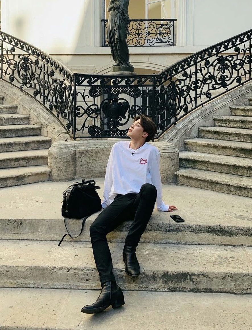 jiminticaI's tweet photo. 2019 vs 2026 https://t.co/IOQm0wI1iB