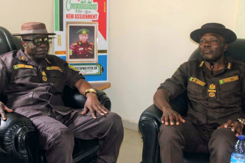 CorrectionsNg's tweet photo. FCT PAROLE BOARD BEGINS SITTING AS JUSTICE SADEEQ MOVES TO FAST-TRACK RELEASE OF ELIGIBLE INMATES. For more details please click on the link below https://t.co/Hpyt3V4bns https://t.co/ktuVTrHD2R