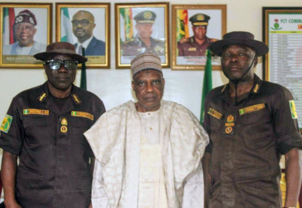 CorrectionsNg's tweet photo. FCT PAROLE BOARD BEGINS SITTING AS JUSTICE SADEEQ MOVES TO FAST-TRACK RELEASE OF ELIGIBLE INMATES. For more details please click on the link below https://t.co/Hpyt3V4bns https://t.co/ktuVTrHD2R