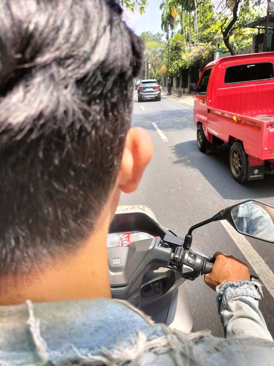 tekun___'s tweet photo. Thanks mas Al. Baru kali ini dapet driver yg .... https://t.co/19kZbyfGl7