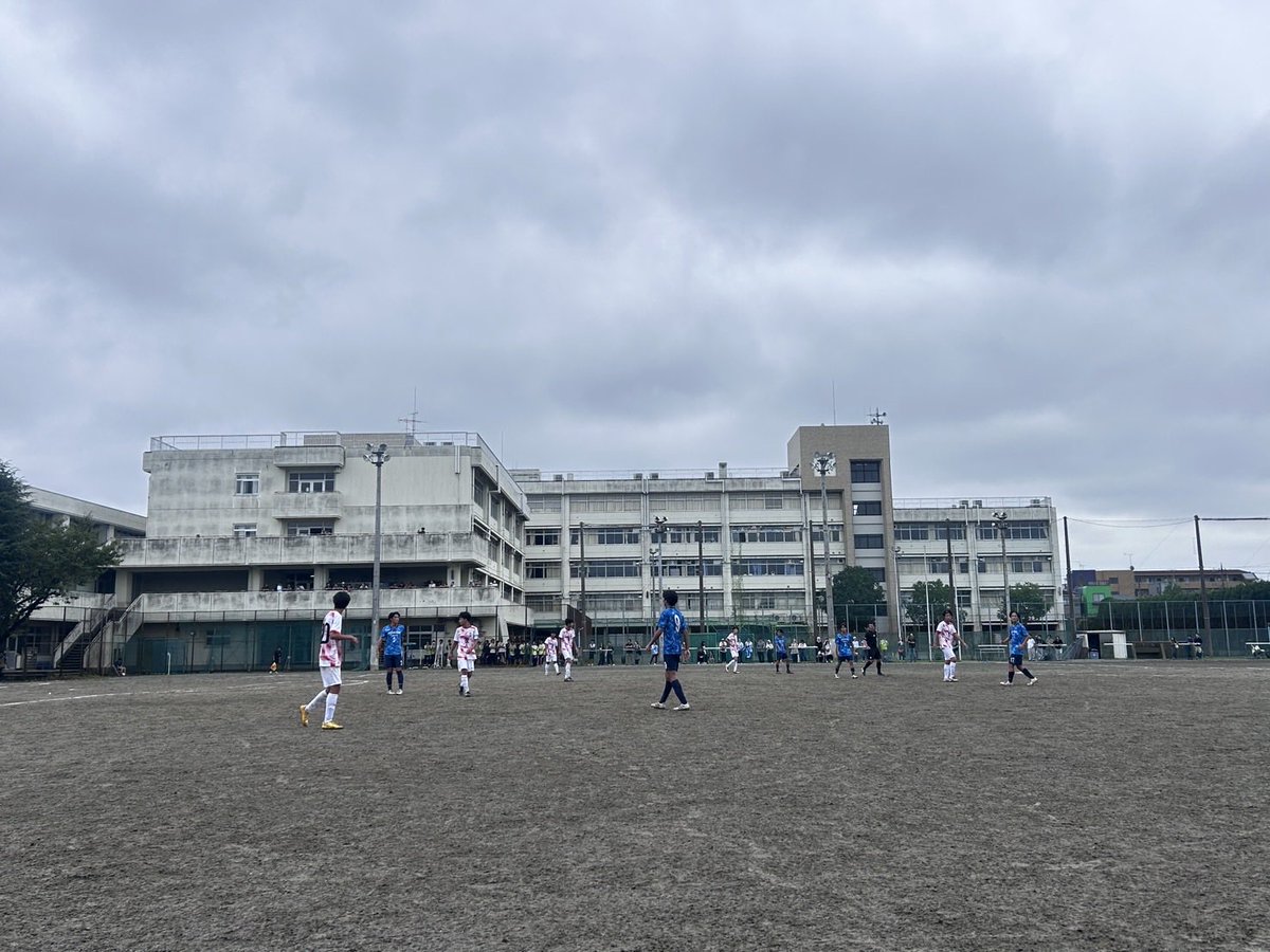 HIGASHI_SOCCER1's tweet photo. 選手権1次予選1回戦@葛飾商業

東Avs松原

40×2

6-0⚪️

前半27分　7村山寛尚
アシストなし

前半30分　9折戸琉毅
アシストなし

前半33分　11藤枝拓斗
アシスト　10梶川侑椰

前半37分　14三村泰暉
アシスト　4内田奏翔 https://t.co/pjN0vSCplP
