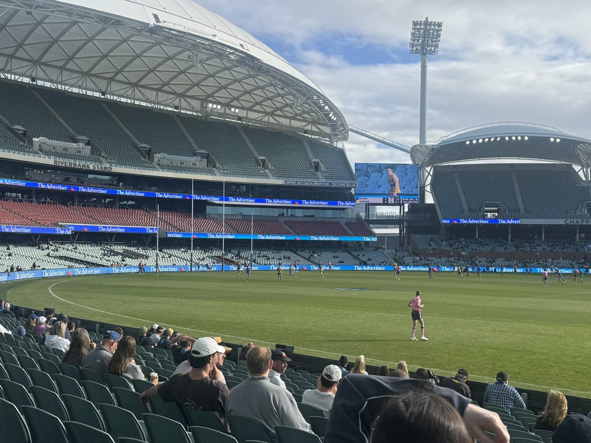 KTsavaridis's tweet photo. SANFL Prelim Sturt v Woodville West-Torrens. Former Geelong Cat Ted Clohesy playing for the Eagles! #SANFL https://t.co/QvudcwFHXT