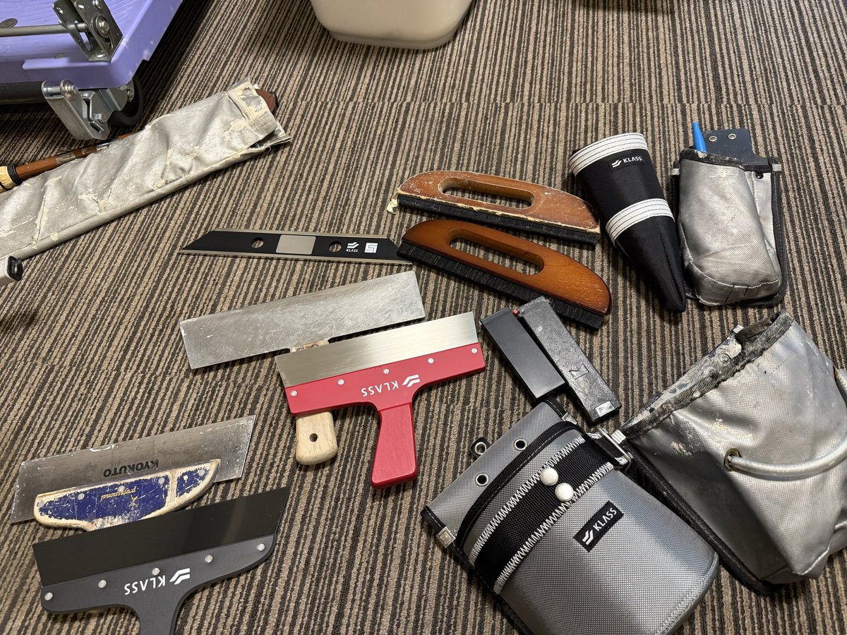 tomoten1625's tweet photo. 長年共に頑張ってくれた道具達ありがとう

新たな引き継ぎの道具達よろしくね

 #クロス
 #KLASS
 #極東 https://t.co/2Ms2HnRoZm