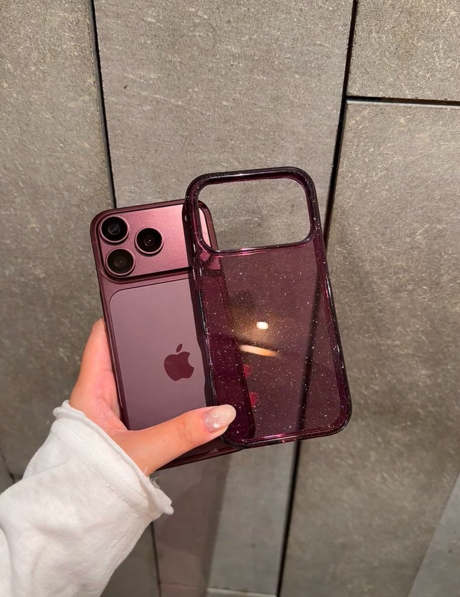 Ronreviewilyt's tweet photo. Iphone18 Pro พร้อมจับจองแล้ว สีสวยม��ก พอใส่เคสแล้วยิ่งสวยเข้าไปใหญ่ ต้องมีเดี๋ยวคุยกับเพื่อนไม่รู้เรื่อง