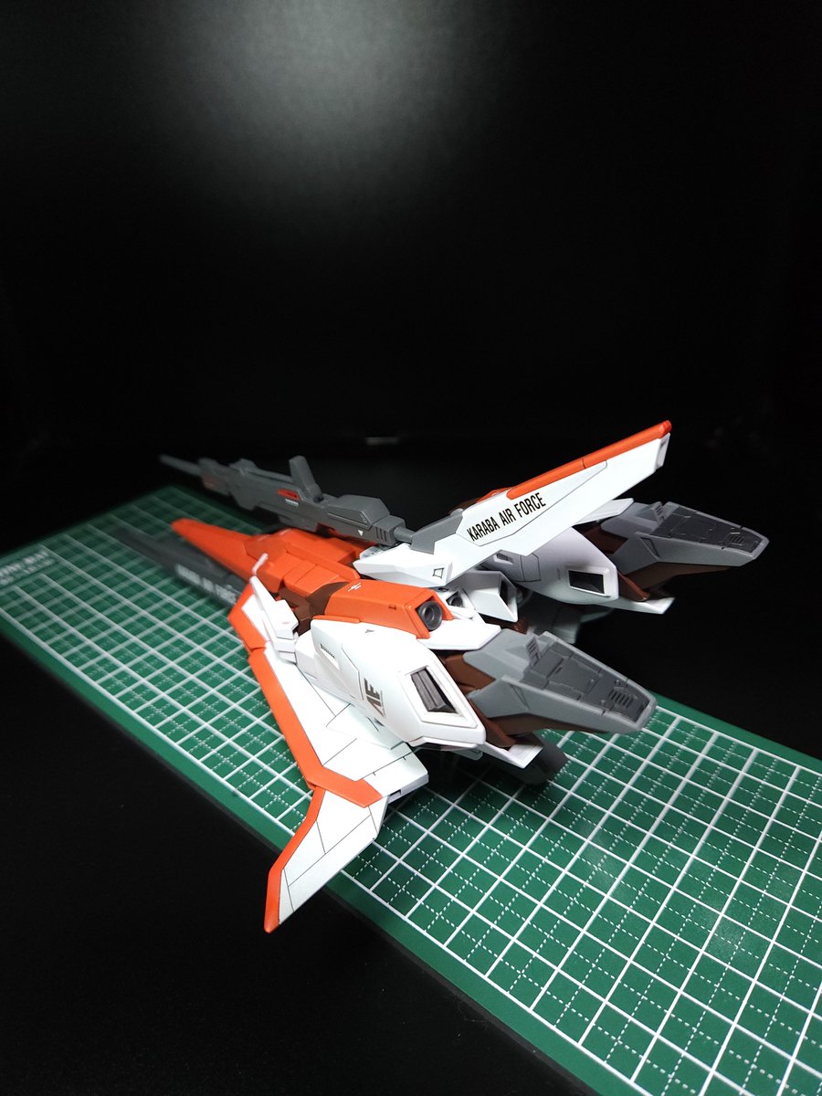 Kami_gunpla's tweet photo. @p0VGqFCLkV49867 HgリバイブZは肩が壊れそうで怖いのと、足のバーニア引っ張り出す仕組みが嫌い。

でもすごくいいキットなんだよなぁこれは。 https://t.co/vRCRBrY4dQ