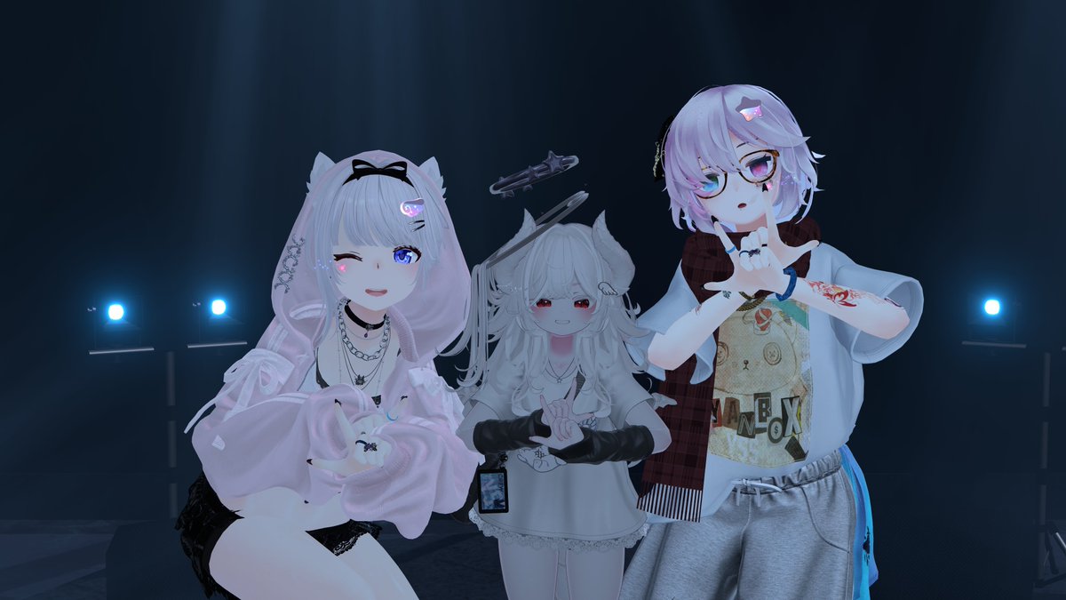 dddarkbili's tweet photo. B2V！リミックスめっちゃ好き！
#YSS_VRC https://t.co/RycCOH5CHP