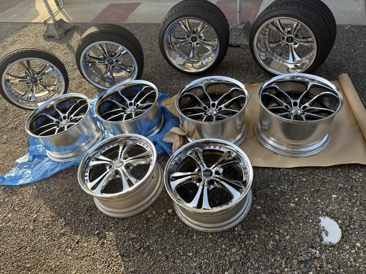 F38gt15's tweet photo. イクサ04C ブラックカット10.5-16 11.5-10 前後MAXリム
20万
ケルベロス2 10.5 -10 11.5 -37 リアMAXリム+前後純リム フロント純リムリバレル
40万
リバレルベースケルベロス2 2本midディスク
まあまあ美品
7万
 #ホイール売ります https://t.co/aOHoXyfWCt
