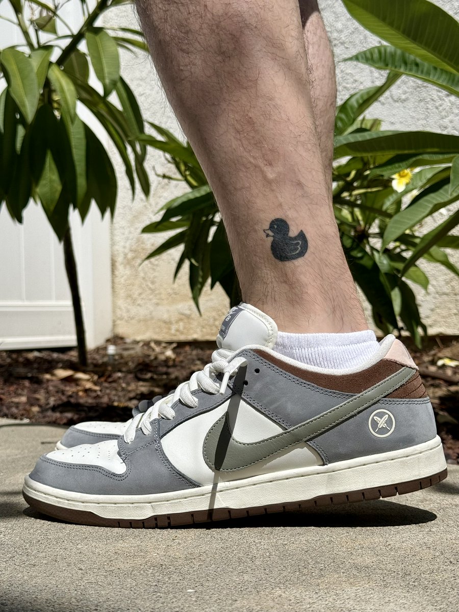 3lement82's tweet photo. Nike SB Dunk Low Yuto Horigome US13
#SBDunks #GaySneakers https://t.co/7gwAK63uxt